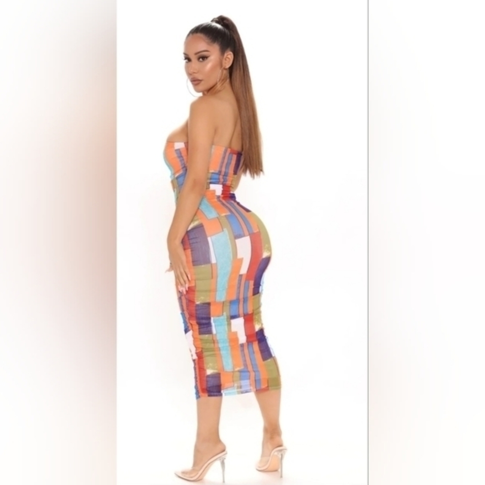 NWOT Fashion Nova art mesh maxi dress